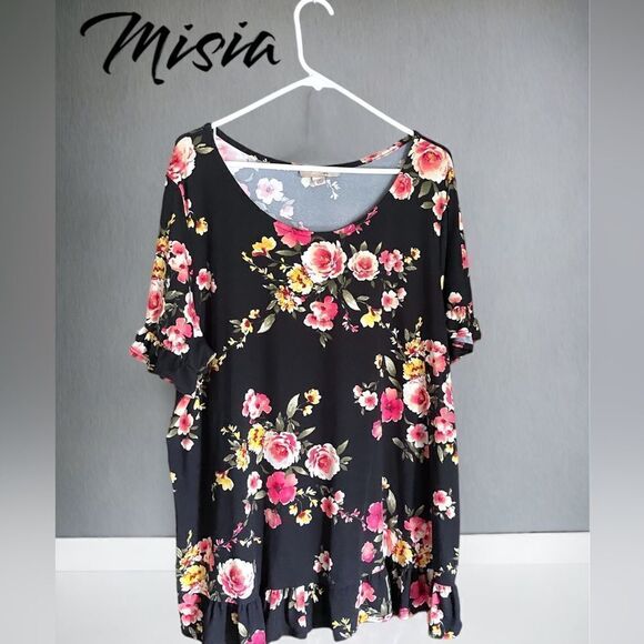Misia  l Short-Sleeve l Ruffle l Floral l Plus size l Blouse, top l 3X l EUC - Picture 1 of 6